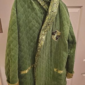PICKLE RICK BATHROBE